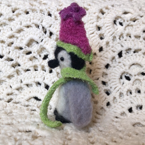 Handmade Needle Felted Penguin - Picture 8 of 16